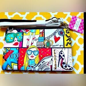 NWT Brighton Glam Girl Crossbody
Pouch New with Tag MRSP $100
